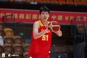 媒體人：楊瀚森將與男籃會合 預計會出現在17日對新西蘭比賽場邊