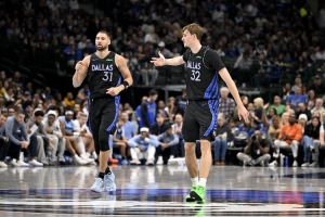 克萊盛贊弗拉格：不敢相信他才19歲 感覺(jué)已經(jīng)在NBA打了10年