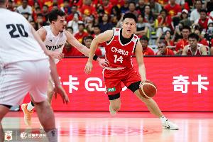 投得夠離譜！李弘權7中0&三分4中0僅拿2分1搶斷