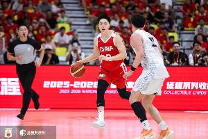 效果好！胡明軒三分2中1得5分3助1斷 正負值+18全隊最高