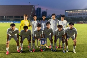 中青賽男子U20組第二階段第十輪：上海申花客場1-0深圳新鵬城