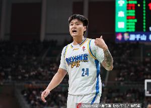 京媒：趙睿跟隨球隊前往雅安備戰(zhàn)熱身賽 此前他在夏訓中出現傷病