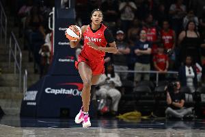 天空下著紅色雨！安吉爾·里斯9中9砍20分10板8助準三雙 三分2中2