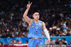 北京記者：陳盈駿接近與首鋼達成續約 大概率將續簽D類頂薪合同