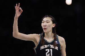 超高效率！韓旭5投4中攻下9分1板 自由人109比102擊敗狂熱