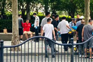 左小腿受傷！博主：海港后衛(wèi)吾米提江遭遇車(chē)禍，今晚中超無(wú)法上場(chǎng)