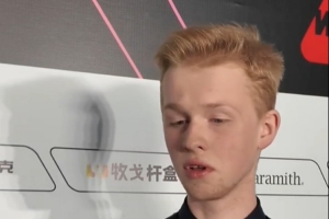 齊津斯：在座無虛席的場館里比賽我等了兩年，這場比賽做足了準備
