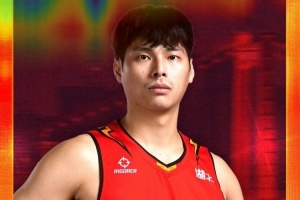NBL湖北文旅男籃官方：球隊(duì)正式續(xù)約隊(duì)長(zhǎng)王曉明