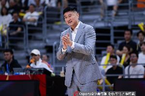 記者：杜鋒成為廣東籃球一把手后首要任務是打造粵BA 他確實很累