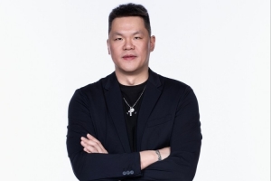 朱芳雨社媒發文：感謝宏遠俱樂部和球迷 將調整自己陪伴家人