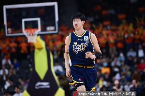 媒體人：俞澤辰赴吉林最終為轉(zhuǎn)會(huì)加盟 黃明依/楊騰飛預(yù)計(jì)互換東家