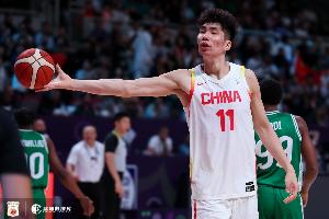 馬不停蹄！媒體人：余嘉豪來到諸暨和男籃回合 準備亞運會