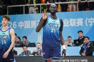 官方：76人正式簽下塔克·法爾、小賈米爾·尼爾森和圣·托馬斯