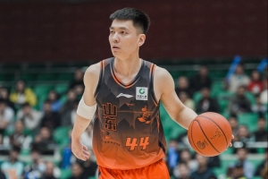 魯媒：王嵐嵚的加盟 有望進一步激發陳培東的競技狀態 值得期待