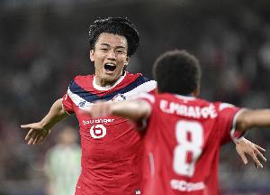 狀態爆棚！28歲上田綺世連續5場破門新賽季6場5球1助，身價2000萬