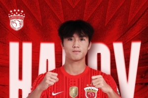 今天是海港足球俱樂部一線隊球員溫鈞翔生日，讓我們祝他生日快樂