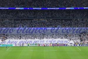 皇馬球迷賽前展示巨幅TIFO：我心純白，沒有人能阻止這份熱情