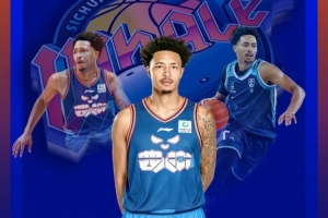 身高1米91&司職控衛！四川男籃官宣簽下外援杰倫·亞當斯
