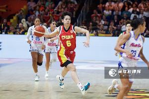 楊舒予關(guān)鍵罰球鎖定勝局！姑娘們頂住了壓力 我們殺進(jìn)八強啦