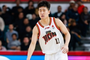 姜偉澤：李昂指導(dǎo)無條件地相信球員 大家都想打出一個(gè)好成績