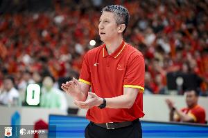 媒體人：巴林輸急眼了？賽后教練都不來跟郭導握手？