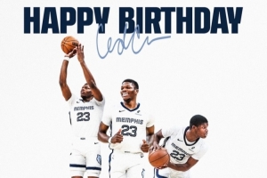大齡菜鳥！灰熊祝錫德里克·科沃德23歲生日 新賽季是生涯第二年