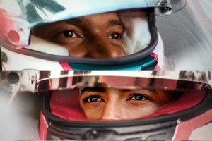 聯動F1！皇馬官推曬F1風格海報：姆巴佩等球員戴上車手頭盔