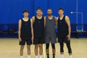 段昂君：很榮幸參與到庫里中國行的訓練中 雖然短暫但是受益良多