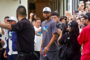 庫里：出手絕殺我仍會感到緊張 我可以接受失敗&從不回避那些時刻