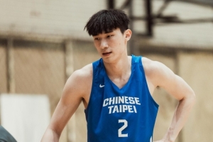 難救主！馬建豪替補16分鐘9中4拿到13分4板 三分5中2