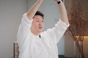 剛進國家隊投籃拖沓？孫悅：因為奧神老板隔一段時間就給我改動作