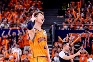 CBA新賽季元旦大戰賽程：上海VS北京 山東VS廣廈