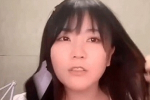 小團團自曝回歸直播