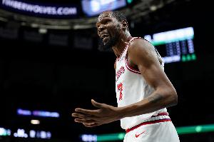 杜蘭特：休賽期太精彩了我很喜歡 我喜歡看到NBA里的人員流動