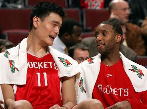 夸梅：姚明沒有麥迪時能過首輪 但有了麥迪就不行了 說明什么？