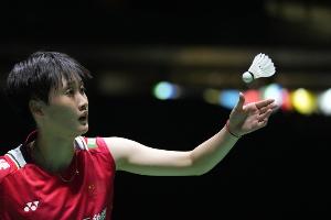 圓夢！陳雨菲、賈一凡、黃東萍三名老將，首次拿到亞運會女團冠軍
