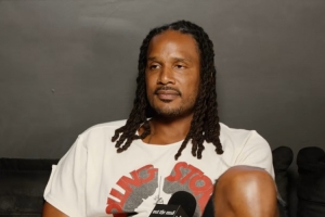 阿里扎：剛進(jìn)NBA只想扣籃 科比等人不斷催我投籃才建立信心轉(zhuǎn)型3D