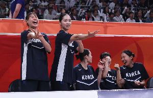 大獲全勝！韓國(guó)女籃力克日本奪冠 韓國(guó)籃球亞運(yùn)會(huì)收獲3金1銅