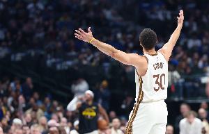 好消息一刻也不想等！勇士官宣：球隊與庫里達成續約！