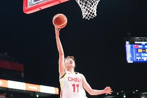 效率很高！羅欣棫出戰36分鐘 7投5中&三分3中1得到12分9板6助