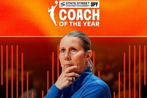 帶隊33-11&兩連常規賽榜首！WNBA山貓隊主帥里夫當選最佳主教練