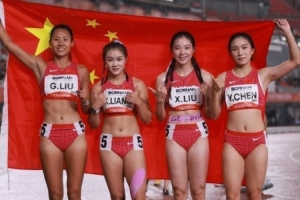 已經收獲2金1銀！陳妤頡曬照：第二塊金牌！屬于中國隊！ ???