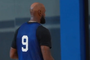 76人官方發詹姆斯訓練視頻！NBA官方轉發：將開啟歷史性的第24季