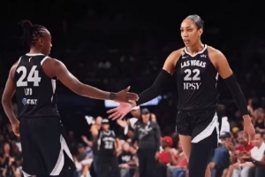 WNBA四強已出其三，飛翼、女武神爭奪最后一個名額