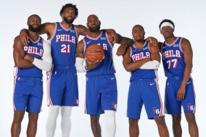 媒體人：1.5萬人觀看訓練賽 提前幾小時就在排隊 76人籃球回來了