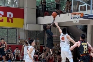 季前賽熱身｜深圳男籃3分險勝貴州猛龍