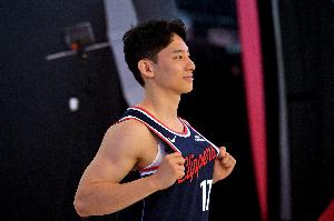 八村塁：河村在有限的時間里完成了自己的工作 我叮囑他做自己
